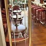 Hotel La Perle Paris