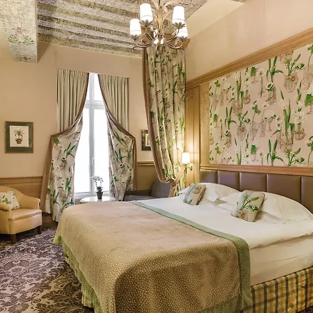 La Perle Saint Germain Des Pres Hotel Parijs