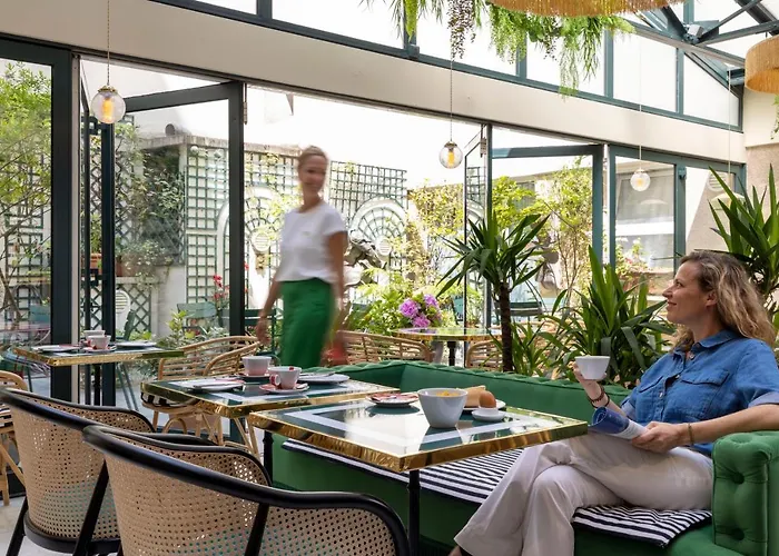 Hotel La Perle Saint Germain Des Pres 3*