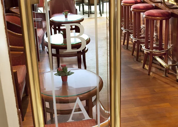 Otel La Perle Saint Germain Des Pres Paris