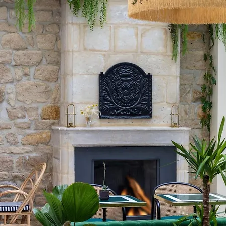 Hotel La Perle 3*