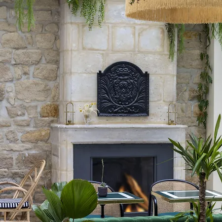 Hotel La Perle Saint Germain Des Pres 3*